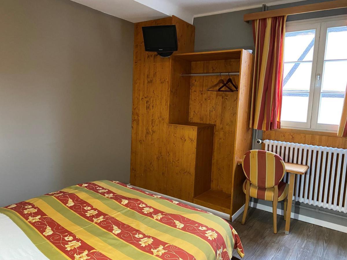 Hotel Au Cerf Рикевир Экстерьер фото