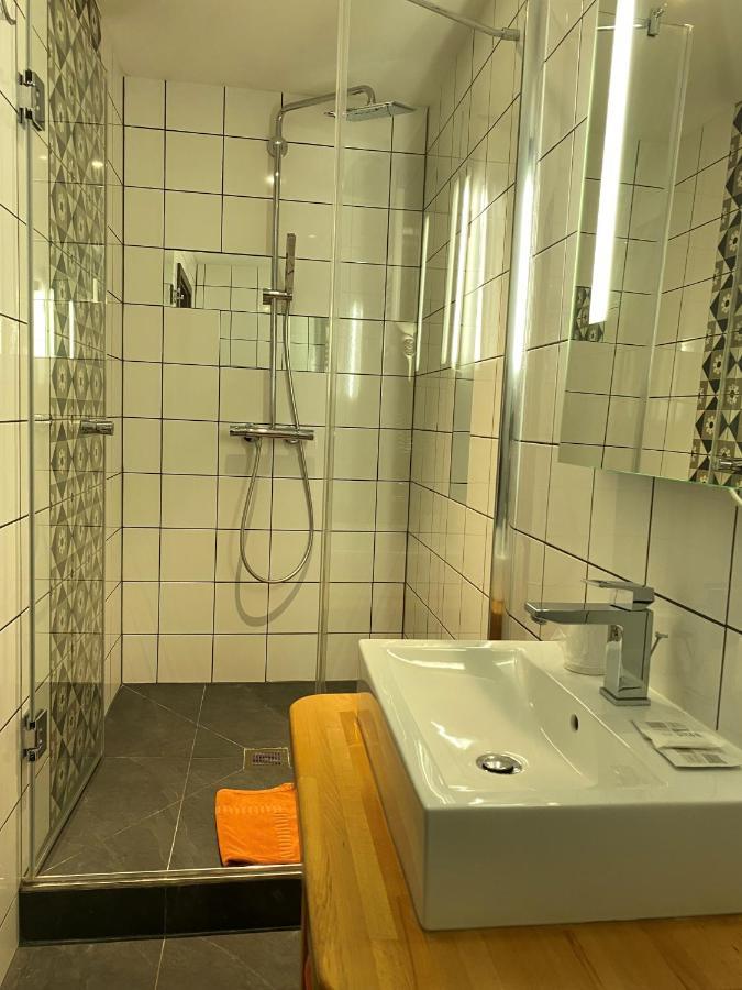 Hotel Au Cerf Рикевир Экстерьер фото