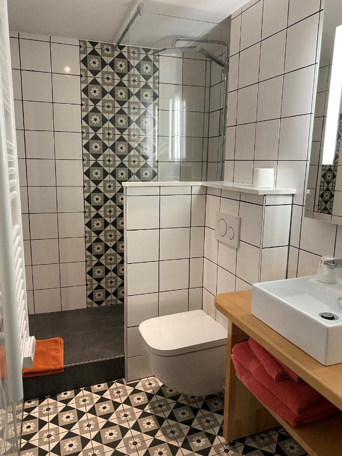 Hotel Au Cerf Рикевир Экстерьер фото